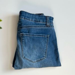 rewash mid rise jeans
